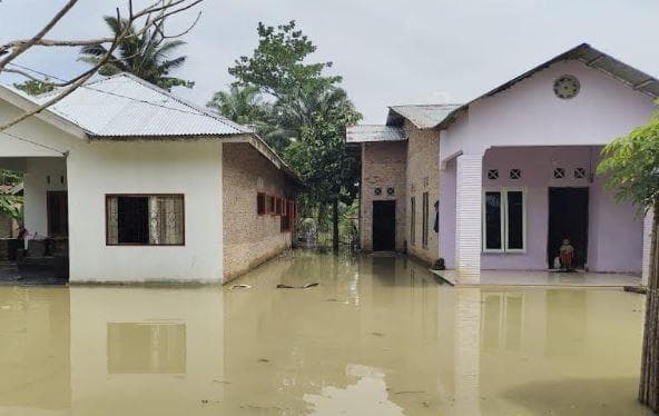 Banjir Rendam 686 Rumah di Serdangbedagai, BMKG Ingatkan Cuaca Ekstrem Banjir Rendam 686 Rumah di Serdangbedagai, BMKG Ingatkan Cuaca Ekstrem
