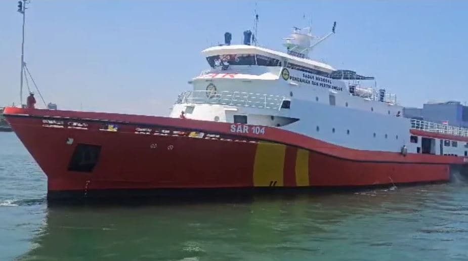Kronologi Kapal Ambulans Laut Hilang Kontak di Selat Makassar, Berlayar dari Pulau Tinggalungan Kronologi Kapal Ambulans Laut Hilang Kontak di Selat Makassar, Berlayar dari Pulau Tinggalungan