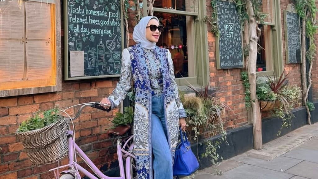 Disebut Istri Hedon dan Boros, Erin Taulany Merasa Difitnah, Allah Maha Tahu Disebut Istri Hedon dan Boros, Erin Taulany Merasa Difitnah, Allah Maha Tahu