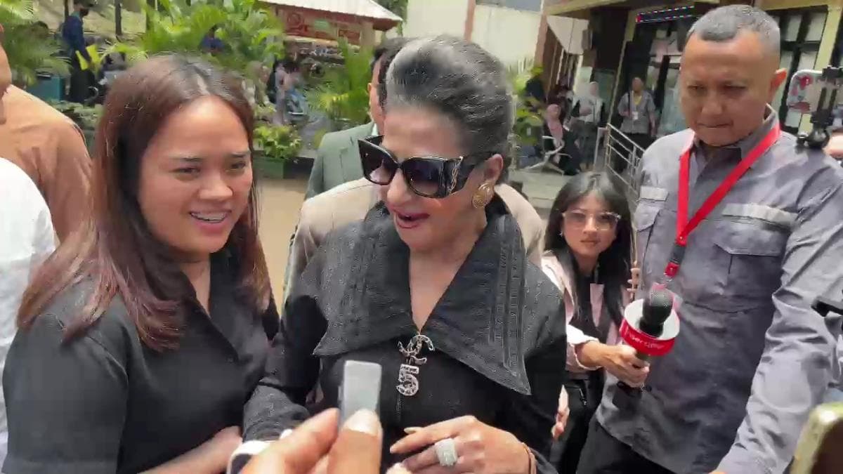 Heboh Mama Ala Jadi Saksi Sidang Cerai Tasya Farasya dan Ahmad Assegaf Hari Ini Heboh Mama Ala Jadi Saksi Sidang Cerai Tasya Farasya dan Ahmad Assegaf Hari Ini