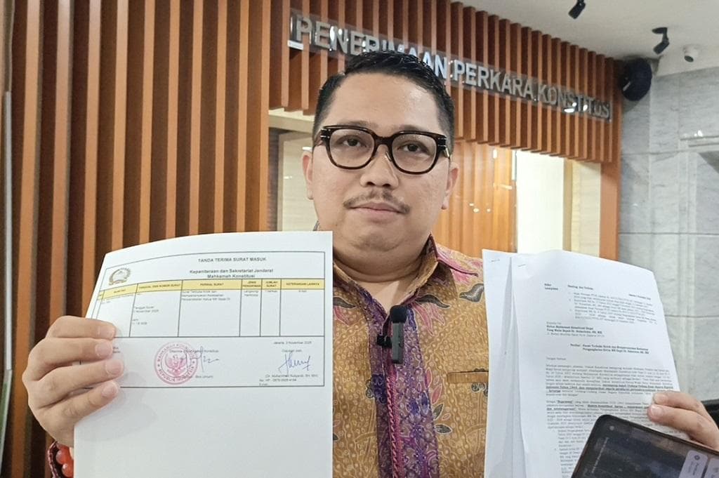 Pakar Hukum Surati Komisi III DPR, Minta Keabsahan Ketua MK Suhartoyo Dibahas Pakar Hukum Surati Komisi III DPR, Minta Keabsahan Ketua MK Suhartoyo Dibahas