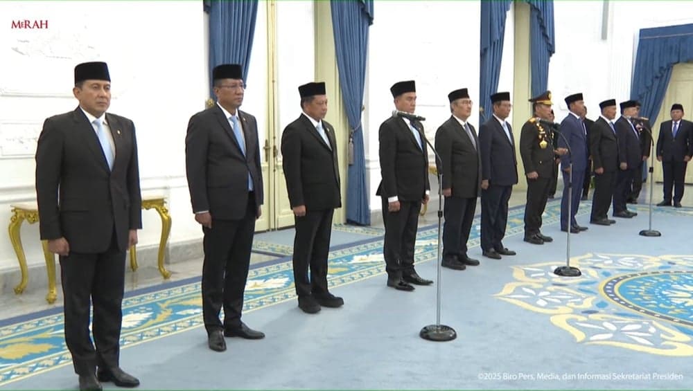 Daftar 10 Anggota Komisi Percepatan Reformasi Polri, Jimly Asshiddiqie Jadi Ketua Daftar 10 Anggota Komisi Percepatan Reformasi Polri, Jimly Asshiddiqie Jadi Ketua