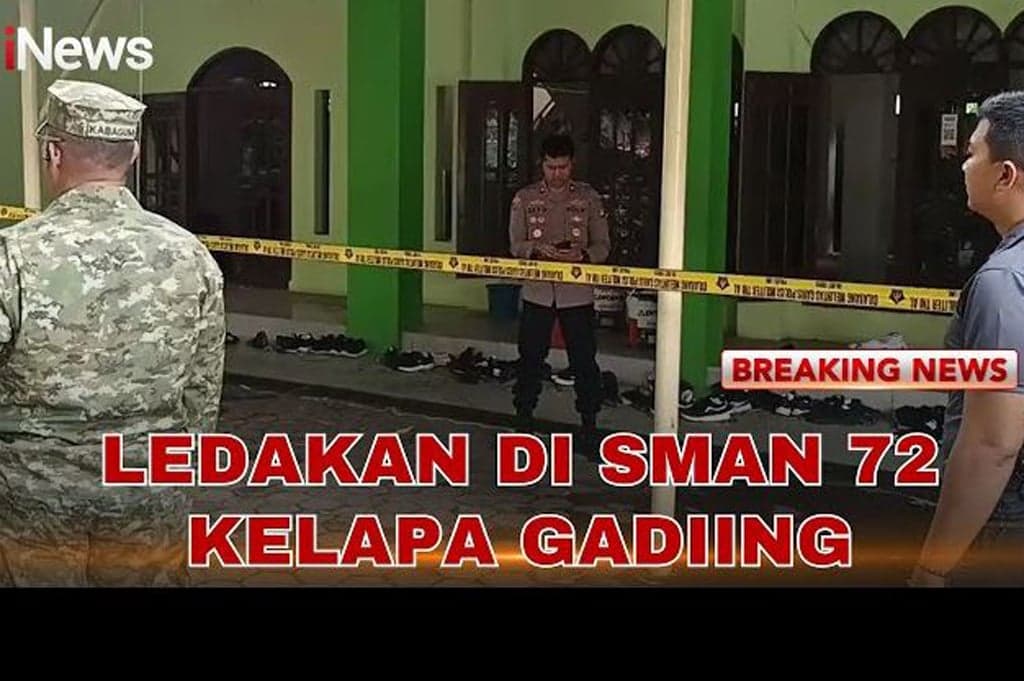 Polisi Sterilisasi TKP Ledakan di SMAN 72 Kelapa Gading, Tim Gegana Turun Tangan Polisi Sterilisasi TKP Ledakan di SMAN 72 Kelapa Gading, Tim Gegana Turun Tangan