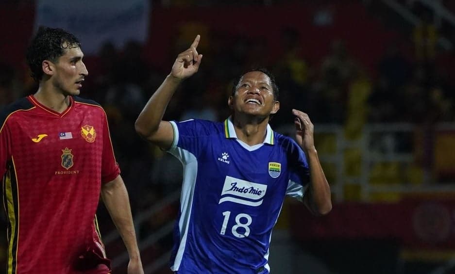Adam Alis Ungkap Kalimat Sakti Bojan Hodak yang Bikin Persib Comeback atas Selangor FC Adam Alis Ungkap Kalimat Sakti Bojan Hodak yang Bikin Persib Comeback atas Selangor FC