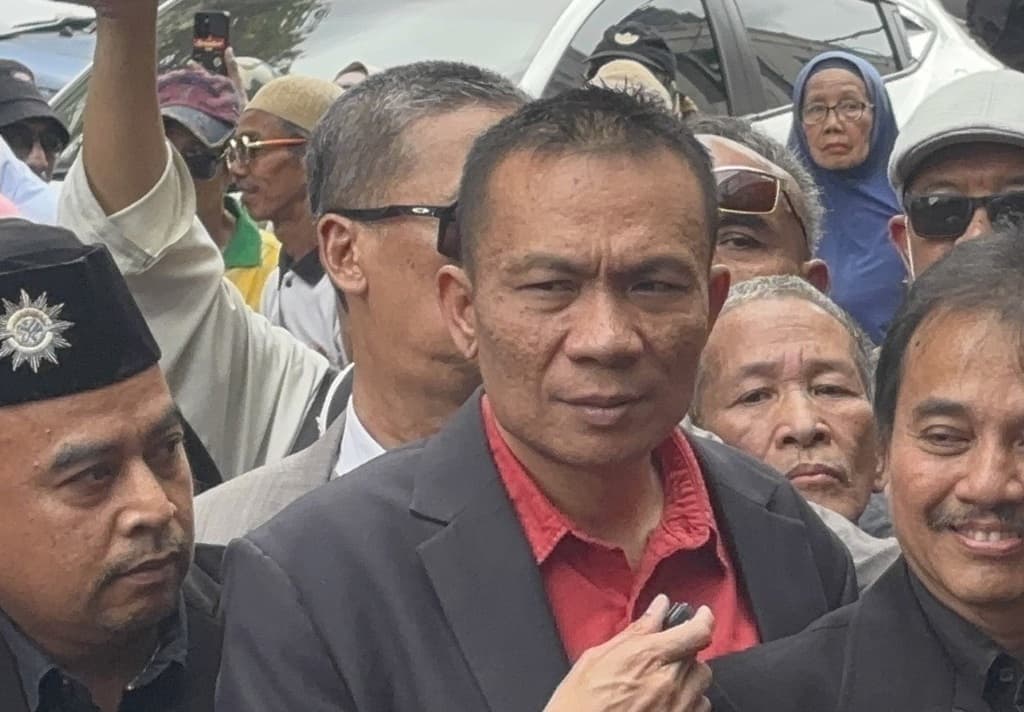 Minta Maaf ke Jokowi, Rismon Sianipar Siap Dihina dan Dicap Pengkhianat Minta Maaf ke Jokowi, Rismon Sianipar Siap Dihina dan Dicap Pengkhianat
