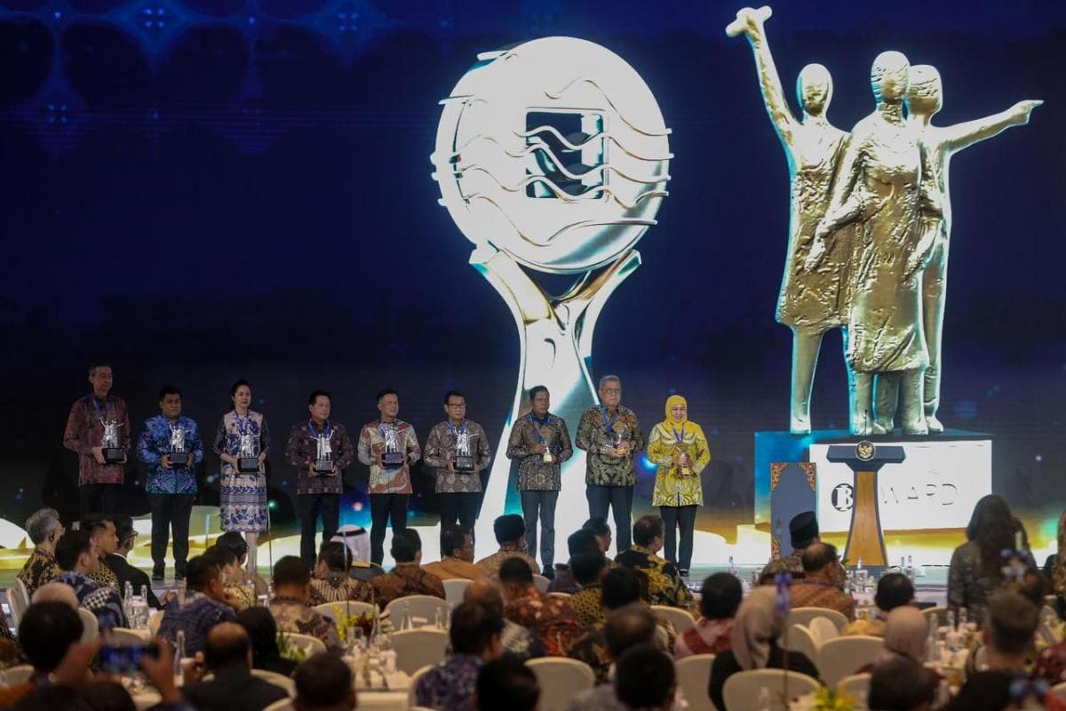 BNI Raih Dua Penghargaan BI Awards 2025, Perkuat Peran dalam Stabilitas Sistem Keuangan BNI Raih Dua Penghargaan BI Awards 2025, Perkuat Peran dalam Stabilitas Sistem Keuangan
