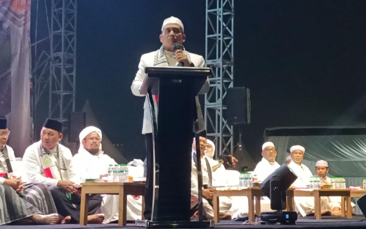 Panitia 212 Usul 2 Desember Jadi Libur Nasional, Wamenag: Saya Sampaikan ke Prabowo Panitia 212 Usul 2 Desember Jadi Libur Nasional, Wamenag: Saya Sampaikan ke Prabowo