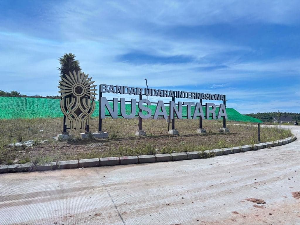 Warga Eks Lahan Bandara IKN Akhirnya Merasa Aman usai Miliki Sertifikat dari Bank Tanah Warga Eks Lahan Bandara IKN Akhirnya Merasa Aman usai Miliki Sertifikat dari Bank Tanah