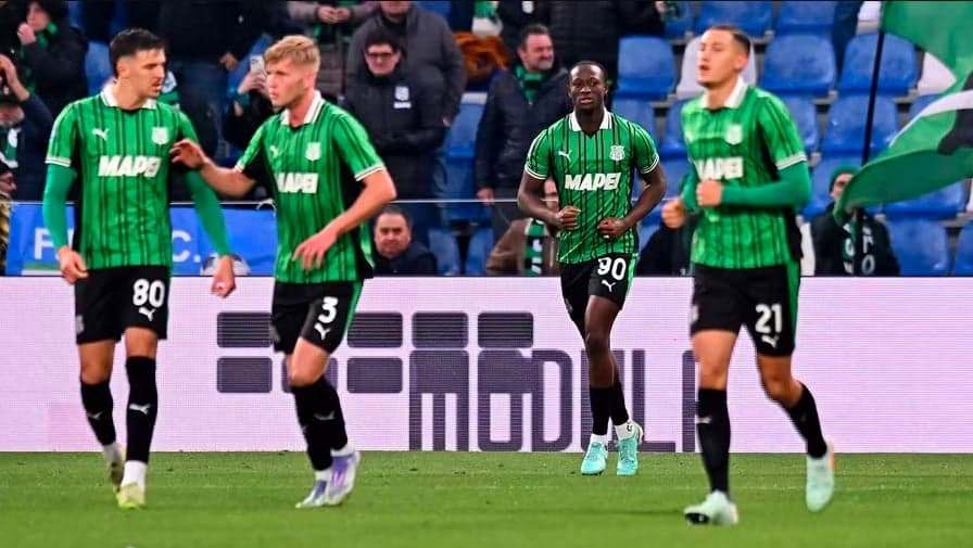Jay Idzes Tampil Solid, Sassuolo Benamkan Fiorentina di Dasar Klasemen Liga Italia 2025-2026 Jay Idzes Tampil Solid, Sassuolo Benamkan Fiorentina di Dasar Klasemen Liga Italia 2025-2026