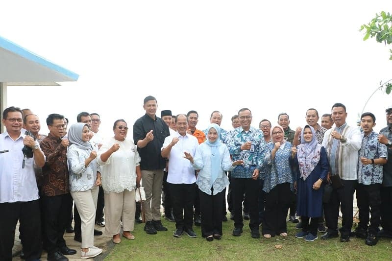 Bupati Serang: Insya Allah, saat Nataru Pantai Anyer-Cinangka Aman untuk Wisatawan Bupati Serang: Insya Allah, saat Nataru Pantai Anyer-Cinangka Aman untuk Wisatawan