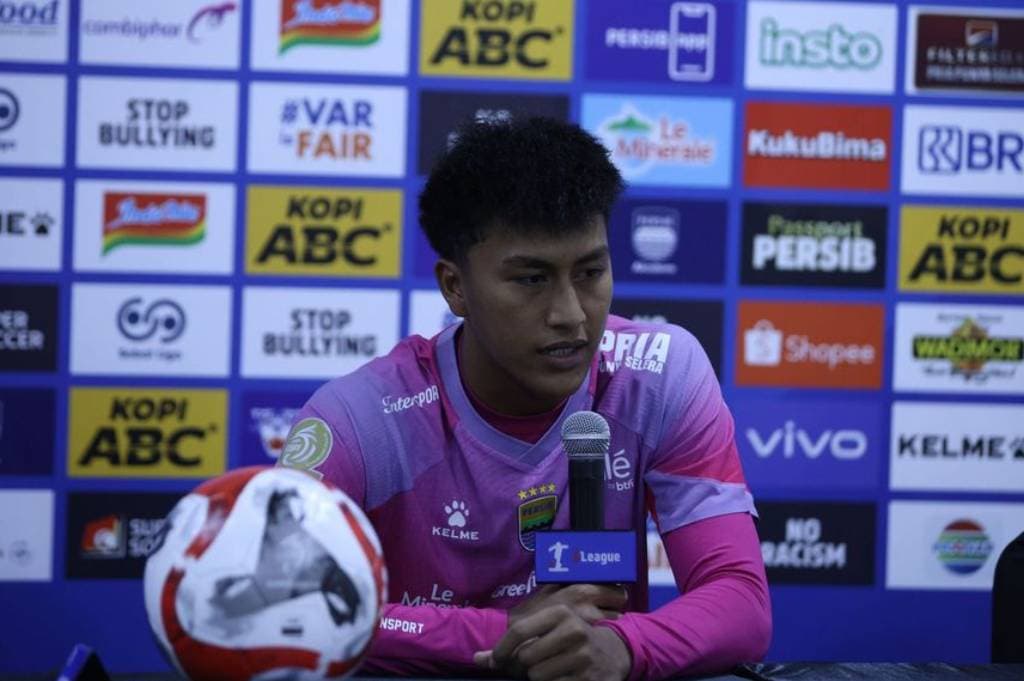 Pengakuan Jujur Fitrah Maulana usai Debut bersama Persib vs Borneo FC Pengakuan Jujur Fitrah Maulana usai Debut bersama Persib vs Borneo FC