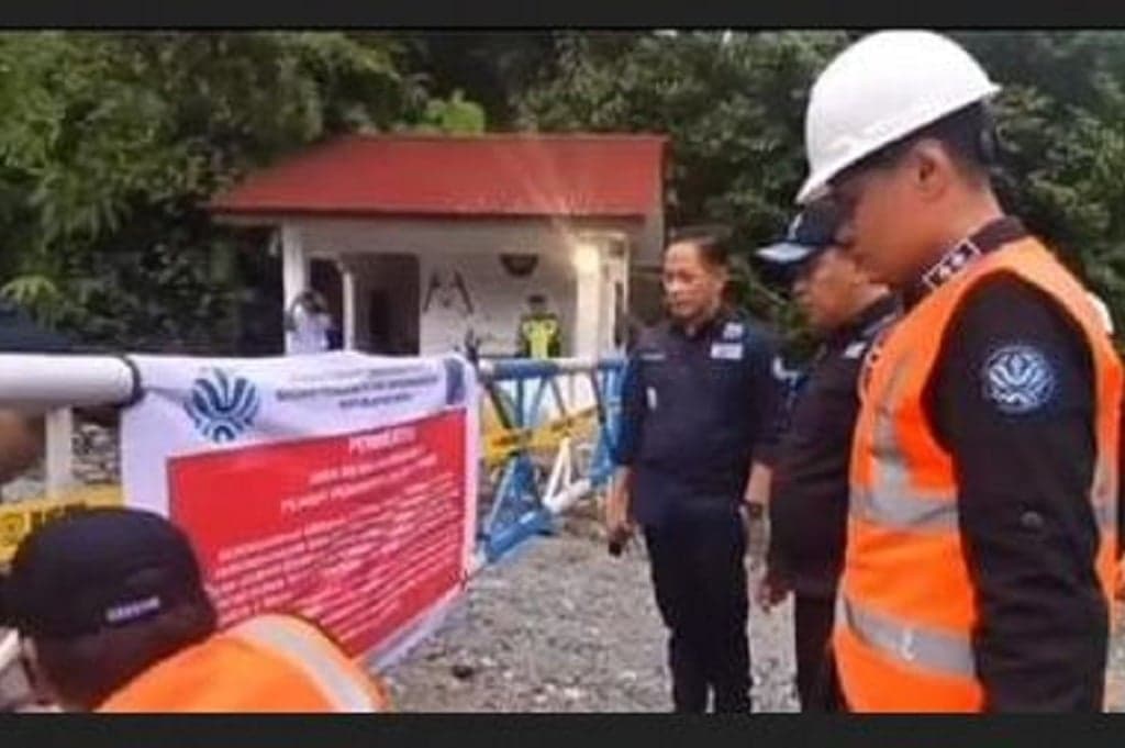 Menteri Prabowo Hentikan Operasional 3 Perusahaan Tambang-Sawit di Tapsel usai Banjir Sumatra Menteri Prabowo Hentikan Operasional 3 Perusahaan Tambang-Sawit di Tapsel usai Banjir Sumatra