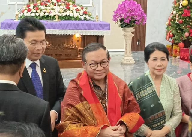 Pramono Resmikan Gereja HKBP Pondok Kelapa, Urus Izin 35 Tahun Pramono Resmikan Gereja HKBP Pondok Kelapa, Urus Izin 35 Tahun