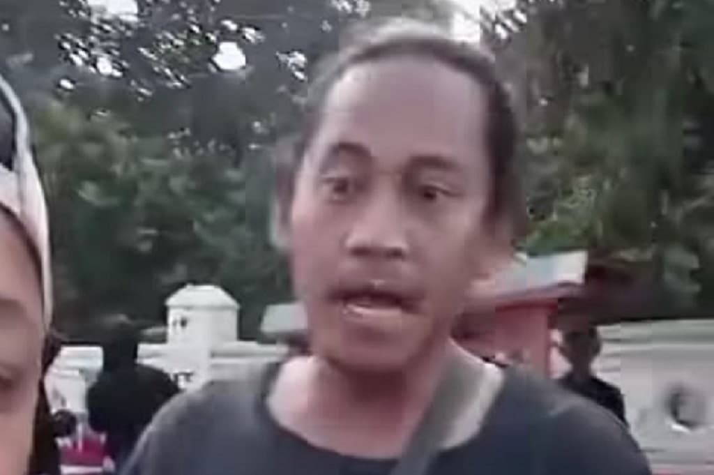 Ngaku Penguasa Wilayah, 2 Preman Pemalak PKL di BKT Jaktim Ditangkap! Ngaku Penguasa Wilayah, 2 Preman Pemalak PKL di BKT Jaktim Ditangkap!