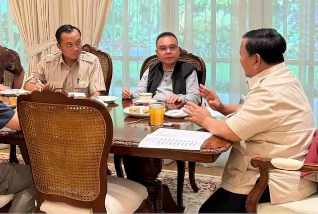 Prabowo Bertemu Dasco, Terima Laporan soal Rehabilitasi Pascabencana Sumatra Prabowo Bertemu Dasco, Terima Laporan soal Rehabilitasi Pascabencana Sumatra
