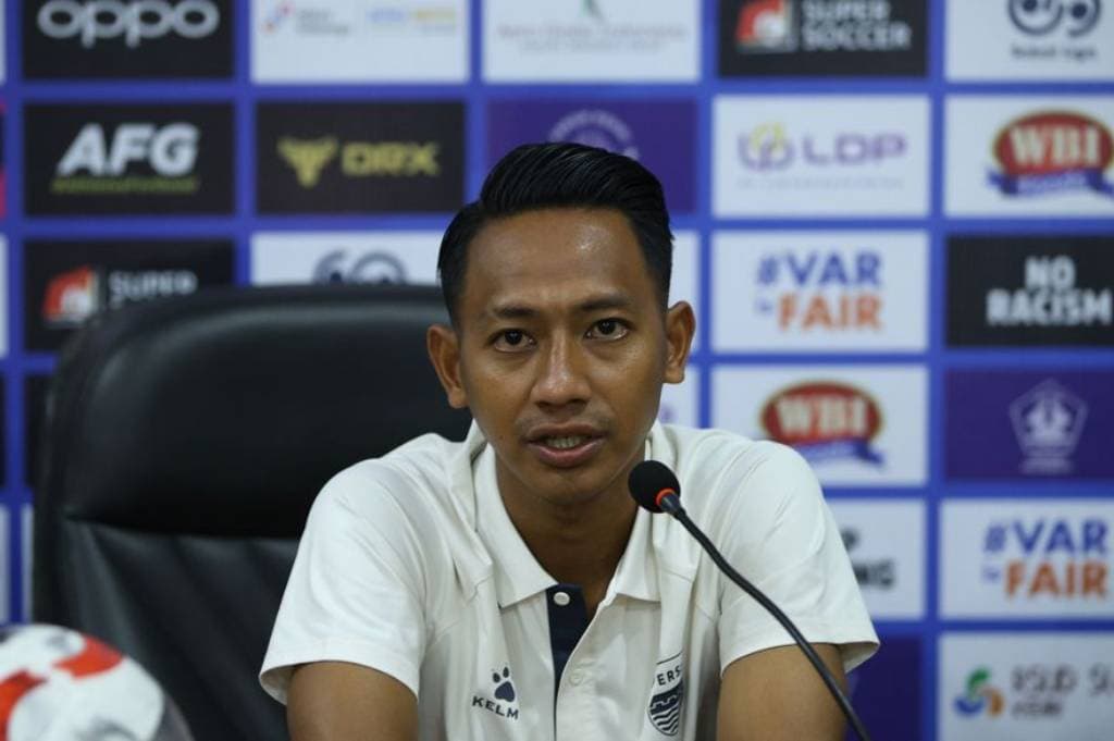 Beckham Putra Tantang Rekor Kandang Persik, Persib Incar Puncak Klasemen Beckham Putra Tantang Rekor Kandang Persik, Persib Incar Puncak Klasemen