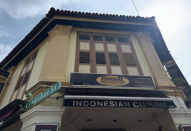 Singapura Bersedih, Rumah Makan Nasi Padang Tertua Tutup setelah 78 Tahun Beroperasi Singapura Bersedih, Rumah Makan Nasi Padang Tertua Tutup setelah 78 Tahun Beroperasi