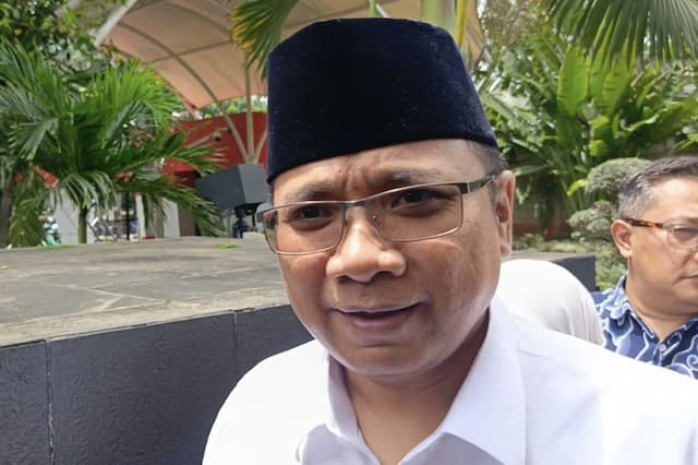 Eks Menag Yaqut Jadi Tahanan Rumah KPK, Pengacara Klaim Kooperatif Eks Menag Yaqut Jadi Tahanan Rumah KPK, Pengacara Klaim Kooperatif