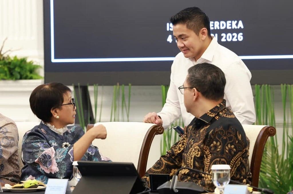 Seskab Teddy Sebut Iuran Board of Peace Tak Wajib: Indonesia Belum Bayar Seskab Teddy Sebut Iuran Board of Peace Tak Wajib: Indonesia Belum Bayar