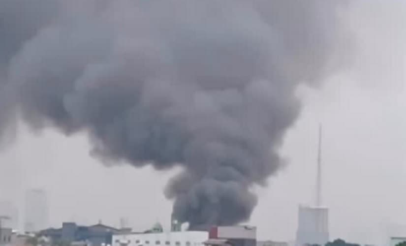 Kebakaran Rumah di Penjaringan Jakut, 45 Personel Damkar Dikerahkan Kebakaran Rumah di Penjaringan Jakut, 45 Personel Damkar Dikerahkan