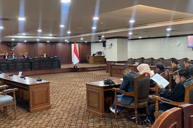 Di MK, Kubu Roy Suryo Curhat Ditersangkakan gegara Teliti Ijazah Jokowi Di MK, Kubu Roy Suryo Curhat Ditersangkakan gegara Teliti Ijazah Jokowi