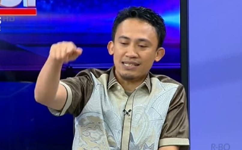 Relawan Jokowi Semprot Bonatua: Kenapa Tidak Meneliti Ijazah Mantan Presiden Lain? Relawan Jokowi Semprot Bonatua: Kenapa Tidak Meneliti Ijazah Mantan Presiden Lain?