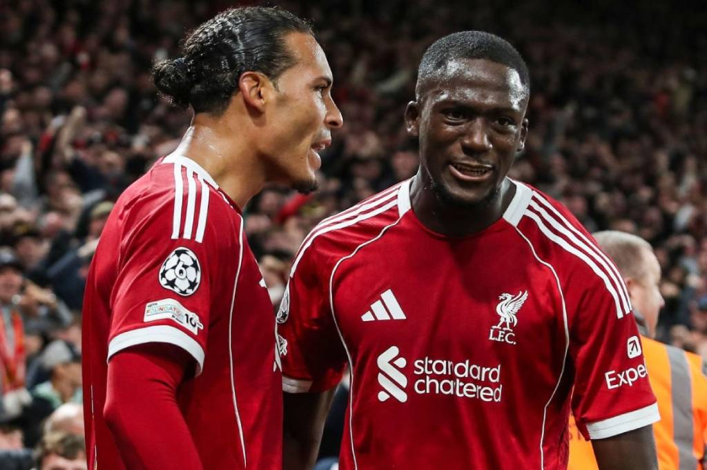 Real Madrid Siapkan Dua Manuver Besar: Bek AS Roma dan Liverpool Masuk Daftar Real Madrid Siapkan Dua Manuver Besar: Bek AS Roma dan Liverpool Masuk Daftar