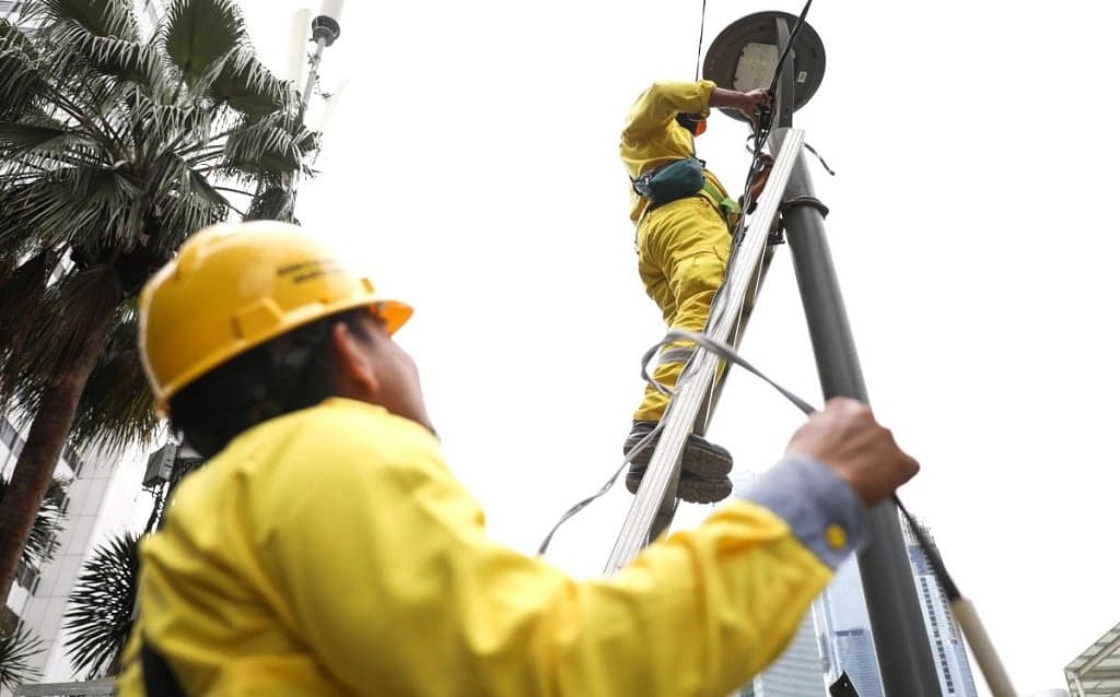 Respons Usulan Warga, Pemkot Jakpus Pasang 300 Lampu Jalan Tahun Ini Respons Usulan Warga, Pemkot Jakpus Pasang 300 Lampu Jalan Tahun Ini