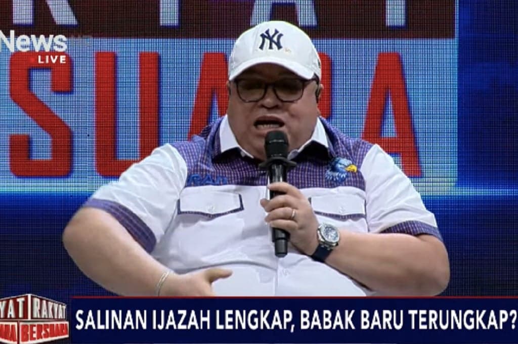 Razman Singgung Isu Ijazah Jokowi Tak lagi Murni Kasus Hukum: Ada Kepentingan Politik Razman Singgung Isu Ijazah Jokowi Tak lagi Murni Kasus Hukum: Ada Kepentingan Politik