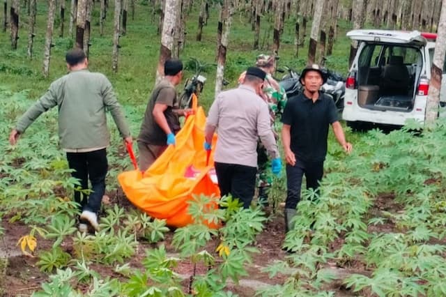 Tragis! Pemuda asal Sergai Tewas Tertabrak Kereta Api di Simalungun Tragis! Pemuda asal Sergai Tewas Tertabrak Kereta Api di Simalungun