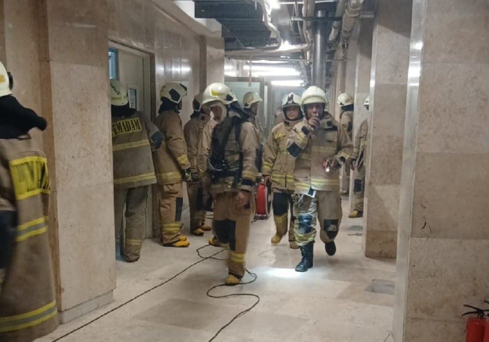 Ruang CCTV Masjid Istiqlal Terbakar, Tak Ada Korban Jiwa Ruang CCTV Masjid Istiqlal Terbakar, Tak Ada Korban Jiwa