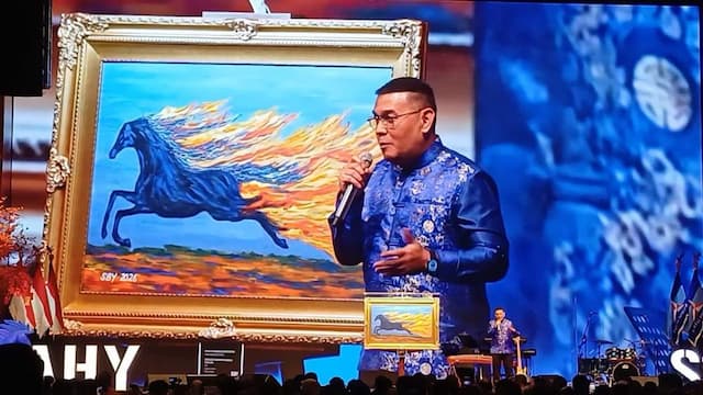 Lukisan Kuda Api Karya SBY Laku Dilelang Rp6,5 Miliar, Dibeli Low Tuck Kwong Lukisan Kuda Api Karya SBY Laku Dilelang Rp6,5 Miliar, Dibeli Low Tuck Kwong