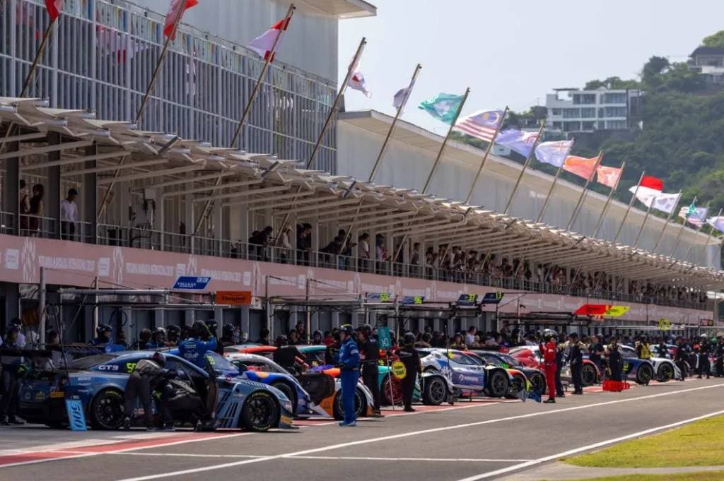 Resmi! Mandalika Kembali Jadi Tuan Rumah GT World Challenge Asia 2026 Resmi! Mandalika Kembali Jadi Tuan Rumah GT World Challenge Asia 2026