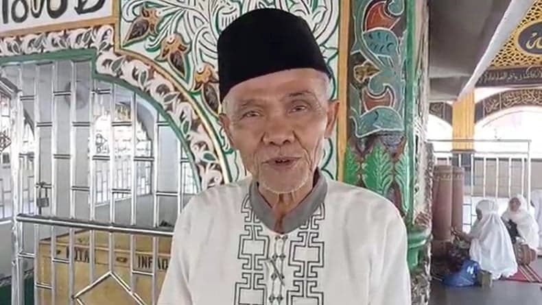 Jemaah Syattariyah di Ulakan Tapakis Sumbar Belum Mulai Puasa Ramadan, Tunggu Hilal Terlihat Jemaah Syattariyah di Ulakan Tapakis Sumbar Belum Mulai Puasa Ramadan, Tunggu Hilal Terlihat
