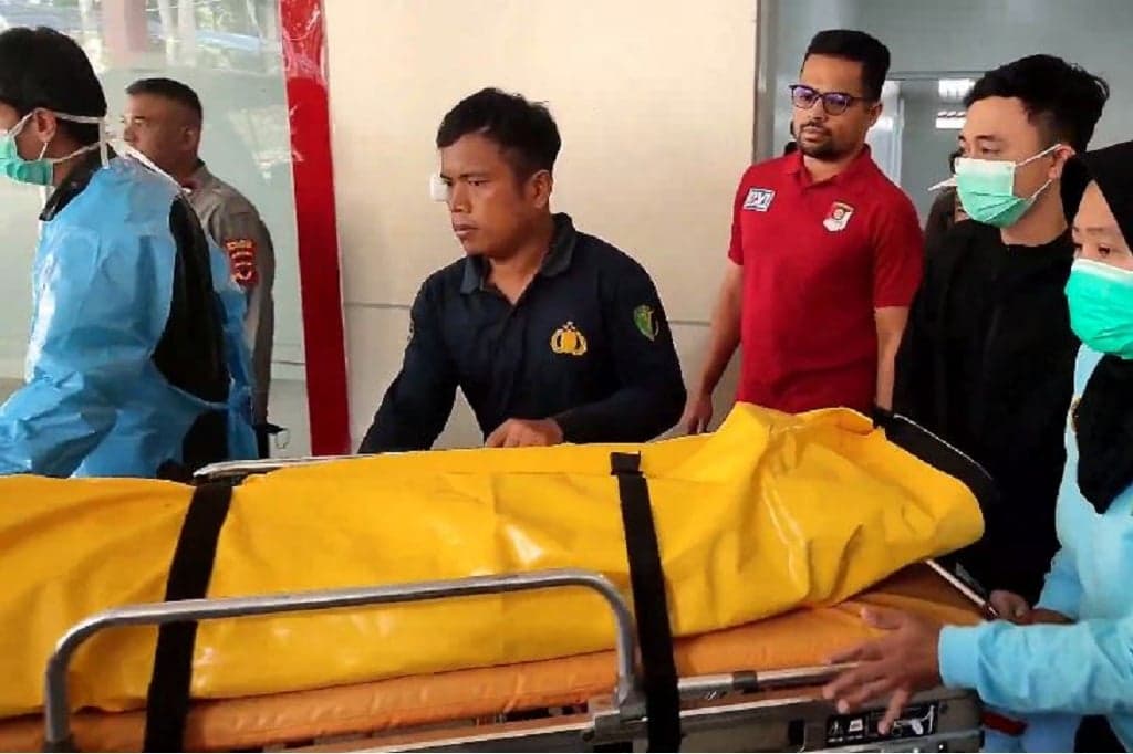 Bocah di Sukabumi Tewas Penuh Luka hingga Melepuh, Polisi Selidiki Dugaan KDRT Bocah di Sukabumi Tewas Penuh Luka hingga Melepuh, Polisi Selidiki Dugaan KDRT