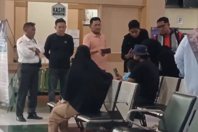 Viral Ayah di Sragen Rekam Video Aniaya Anak Kandung, Pelaku Ditangkap di Boyolali Viral Ayah di Sragen Rekam Video Aniaya Anak Kandung, Pelaku Ditangkap di Boyolali