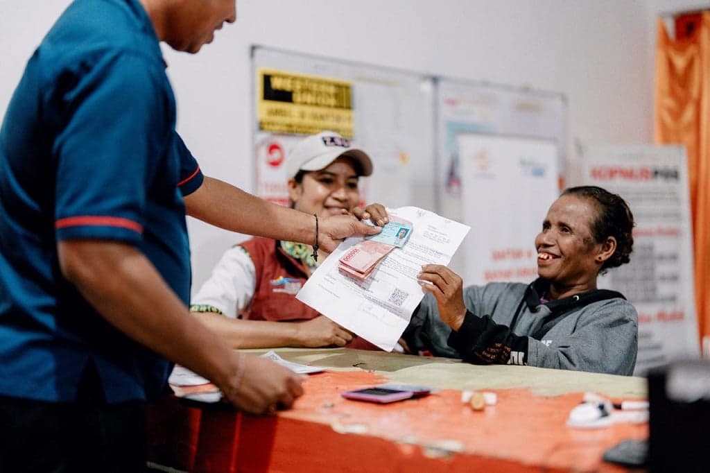 Mensos Pastikan Bansos PKH hingga Sembako Sudah Cair Awal Ramadan Mensos Pastikan Bansos PKH hingga Sembako Sudah Cair Awal Ramadan