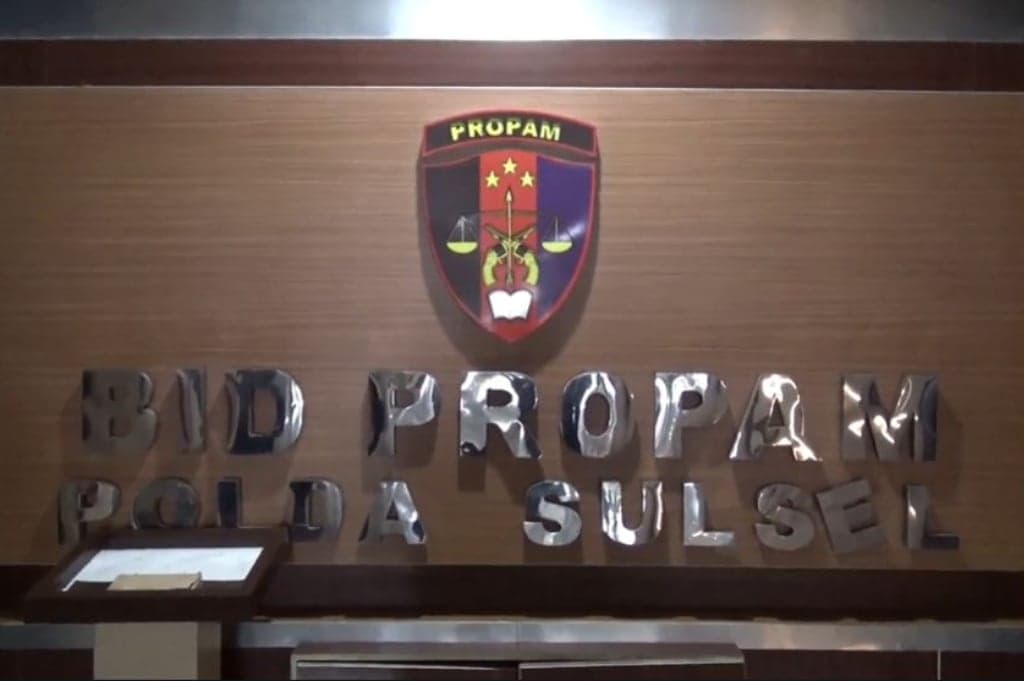 Kasat Narkoba dan Kanit Polres Toraja Utara Ditangkap Propam Polda Sulsel, Kasus Apa? Kasat Narkoba dan Kanit Polres Toraja Utara Ditangkap Propam Polda Sulsel, Kasus Apa?