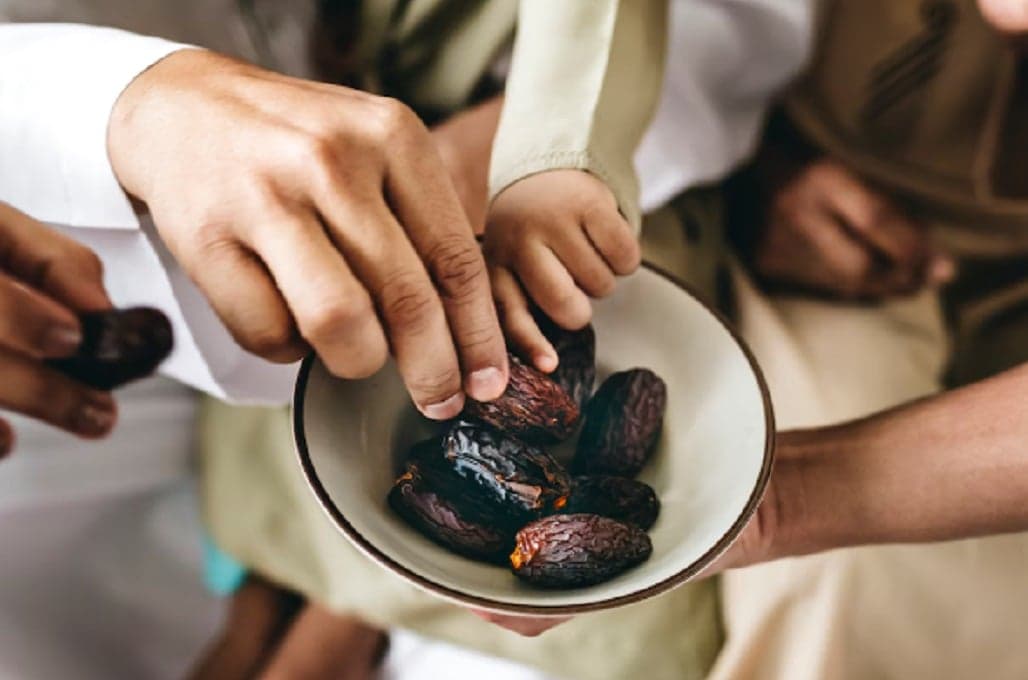 Jadwal Buka Puasa Cianjur Hari Ini 24 Februari 2026, Magrib Jam Berapa? Jadwal Buka Puasa Cianjur Hari Ini 24 Februari 2026, Magrib Jam Berapa?