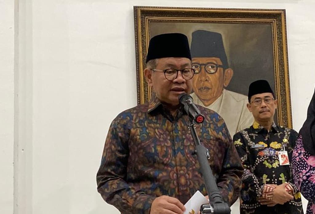 Pramono Minta Warga Jakarta Lapor RT/RW sebelum Mudik Lebaran 2026 Pramono Minta Warga Jakarta Lapor RT/RW sebelum Mudik Lebaran 2026