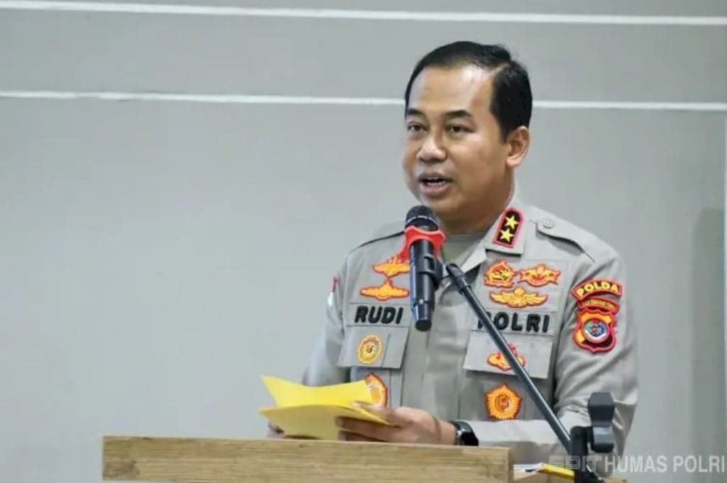 Kapolda NTT Irjen Rudi Darmoko: Seragam Bisa Lepas, Kebaikan Tetap Dikenang Kapolda NTT Irjen Rudi Darmoko: Seragam Bisa Lepas, Kebaikan Tetap Dikenang