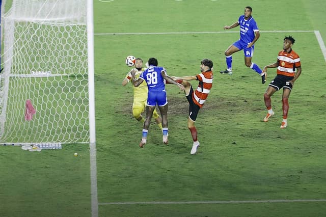 Persib Bandung Unggul 3-0 atas Madura United, Ramon Taque Cetak Brace Persib Bandung Unggul 3-0 atas Madura United, Ramon Taque Cetak Brace