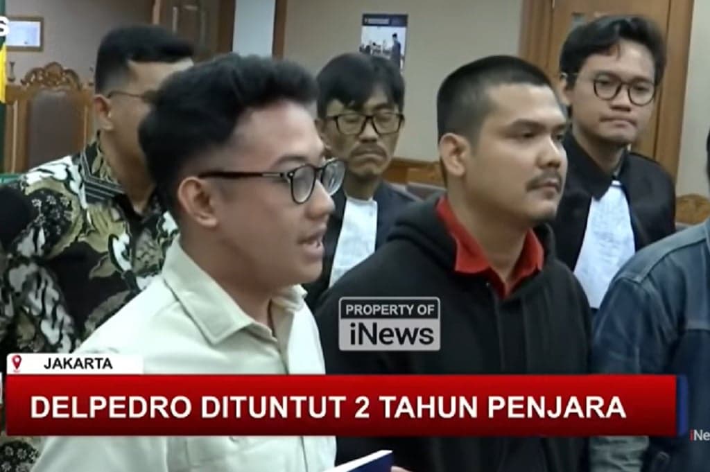 Dituntut 2 Tahun Penjara, Delpedro cs Dianggap Hasut Publik saat Demo Agustus 2025 Dituntut 2 Tahun Penjara, Delpedro cs Dianggap Hasut Publik saat Demo Agustus 2025