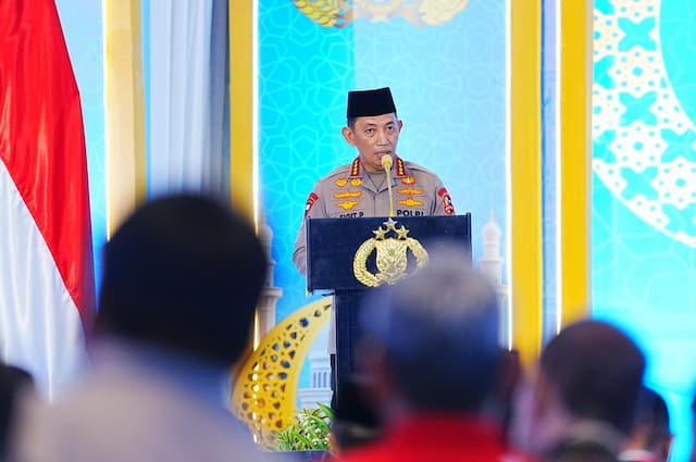 Kapolri Ajak Ormas-Mahasiswa Jaga Persatuan: Kunci Utama Dukung Program Pemerintah Kapolri Ajak Ormas-Mahasiswa Jaga Persatuan: Kunci Utama Dukung Program Pemerintah