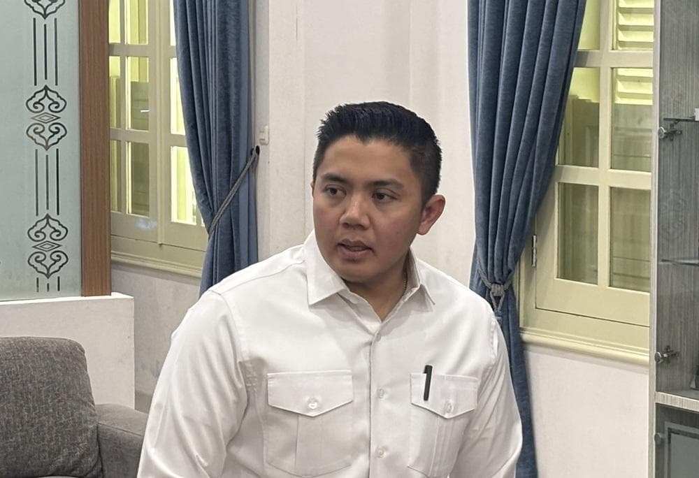 Seskab Teddy Pastikan Guru Tak Diabaikan: Insentif Naik di Zaman Presiden Prabowo Seskab Teddy Pastikan Guru Tak Diabaikan: Insentif Naik di Zaman Presiden Prabowo