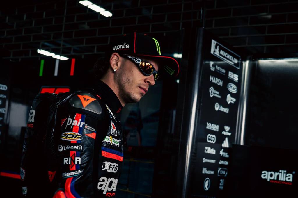 Komentar Bezzecchi usai Jatuh Dua Kali tapi Tetap Raih Pole Position di MotoGP Thailand 2026 Komentar Bezzecchi usai Jatuh Dua Kali tapi Tetap Raih Pole Position di MotoGP Thailand 2026