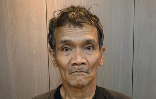 Kurir Narkoba Jaringan Ko Erwin Diciduk di Warung Makan Pekanbaru Kurir Narkoba Jaringan Ko Erwin Diciduk di Warung Makan Pekanbaru