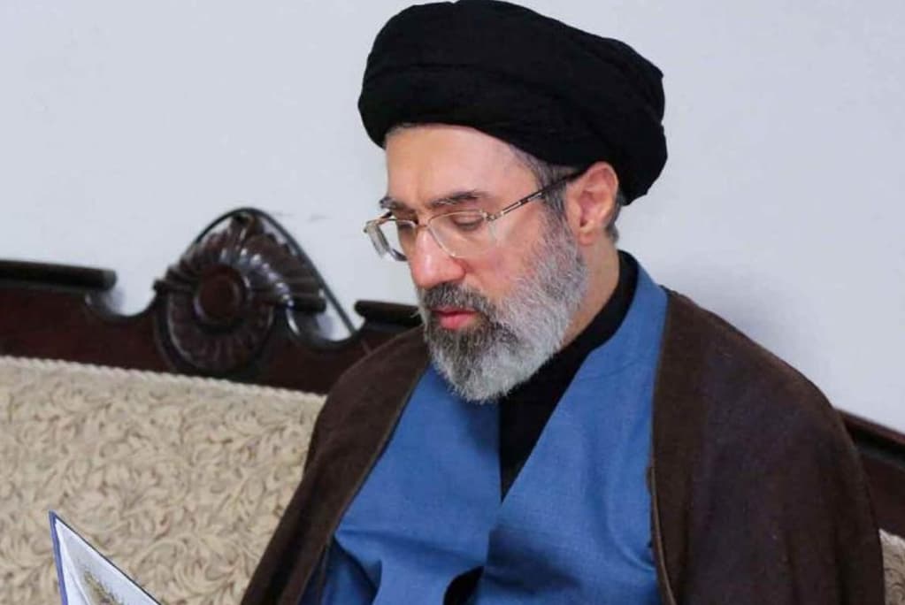 Sosok Mojtaba Khamenei, Calon Terkuat Pemimpin Tertinggi Iran yang Baru Sosok Mojtaba Khamenei, Calon Terkuat Pemimpin Tertinggi Iran yang Baru
