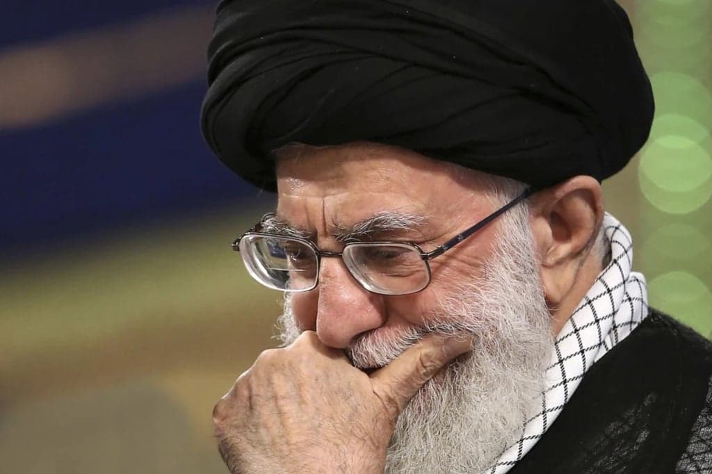 MUI Berduka Khamenei Tewas Diserang AS-Israel, Serukan Umat Qunut Nazilah MUI Berduka Khamenei Tewas Diserang AS-Israel, Serukan Umat Qunut Nazilah