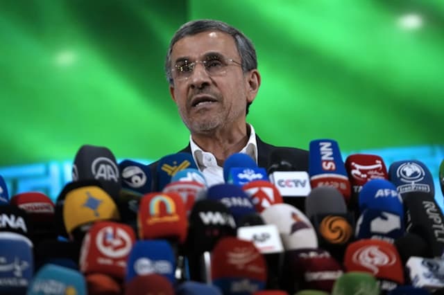 Eks Presiden Iran Ahmadinejad Selamat dari Serangan AS-Israel, Ajudan: Dia Baik-Baik Saja! Eks Presiden Iran Ahmadinejad Selamat dari Serangan AS-Israel, Ajudan: Dia Baik-Baik Saja!